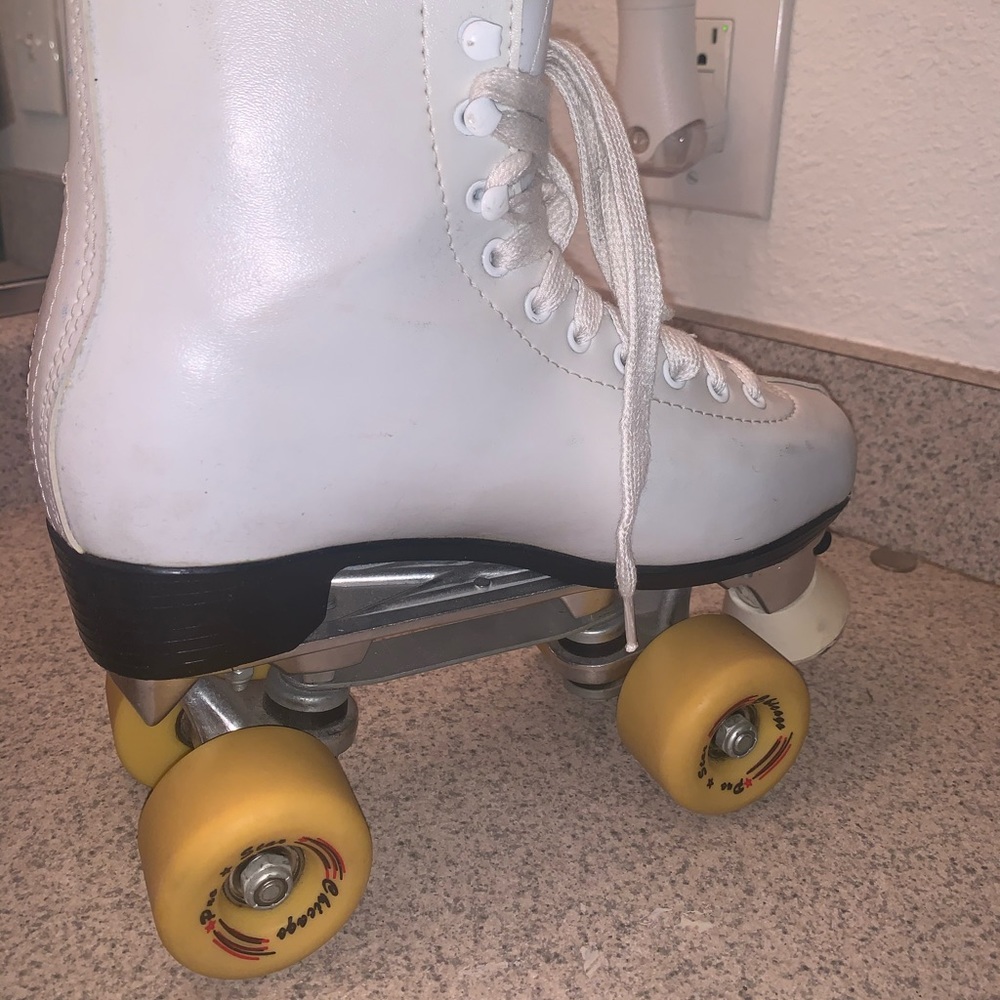 Chicago Roller Skates Size 8